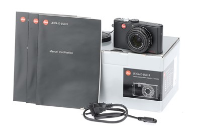 Lot 425 - A Leica D-Lux 3 Digital Compact Camera