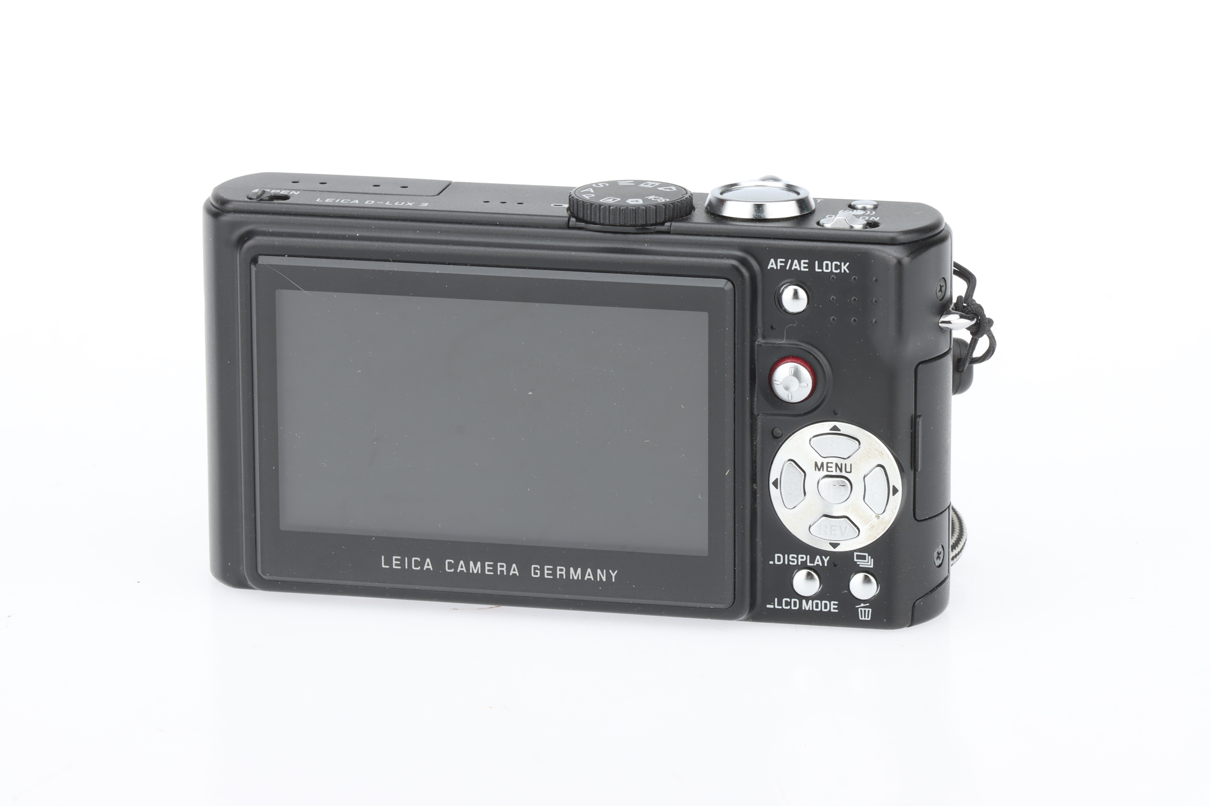 Lot 425 - A Leica D-Lux 3 Digital Compact Camera