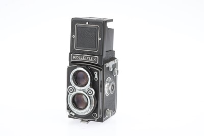 Lot 471 - A Rolleiflex 2.8 A Medium Format TLR Camera