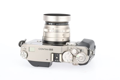 Lot 423 - A Contax G2 35mm Rangefinder Camera