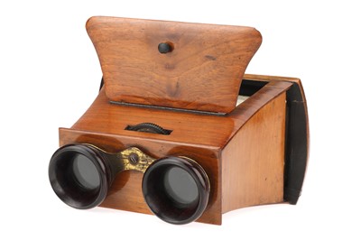 Lot 263 - A Brewster-Type Stereoscope &  Plate Camera Focus Viewer