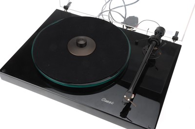 Lot 244 - A Pro-Ject Classic Turntable