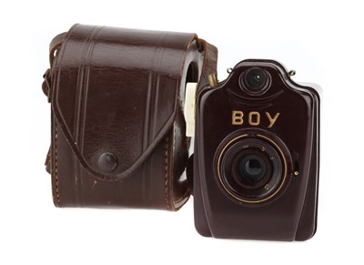 Lot 285 - A Bilora Boy Box Camera