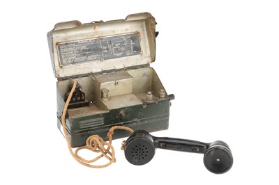 Lot 912 - A Rare Vintage Railway Engineers Field Telephone