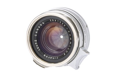 Lot 50 - A Leitz Summilux f/1.4 35mm Lens