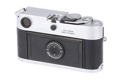 Lot 38 - A Leica M6 0.72 TTL Rangefinder Body