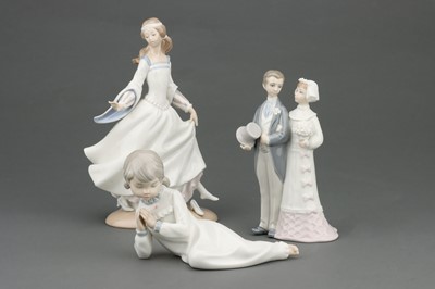 Lot 881 - LLadro Figure of Newlyweds