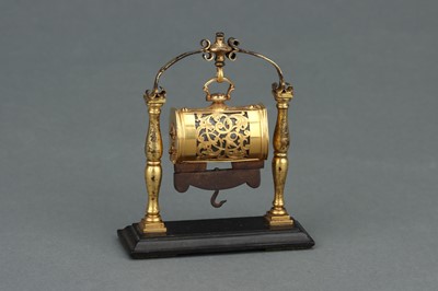 Lot 231 - An 18th  Century Gold Cased Lodestone