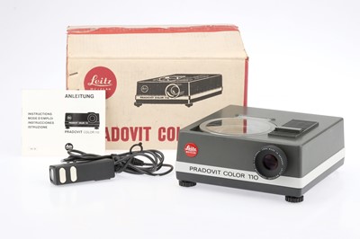 Lot 114 - A Leitz Pradovit Color 110 35mm Slide Projector