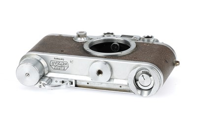 Lot 38 - A Leitz Leica IIIb Rangefinder Body