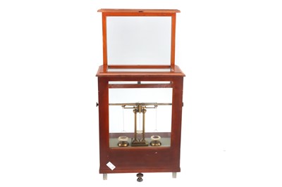 Lot 689 - A Fine Victorian Standard Analytical Balance