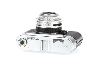 Lot 242 - A Voigtlander Vito CLR 35mm Rangefinder Camera