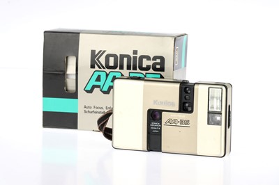 Lot 300 - A Konica AA-35 Half Frame 35mm Compact Camera