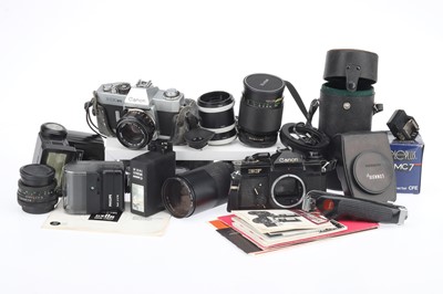 Lot 277 - A Selection of Canon SLR 35mm Cameras & Accessories