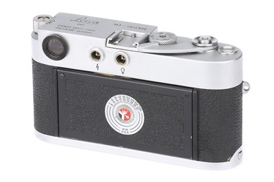 Lot 27 - A Leica M3 SS Rangefinder Camera