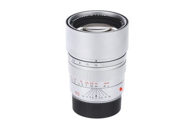 Lot 58 - A Leitz Summicron-M f/2 90mm Lens