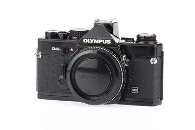Lot 305 - An Olympus OM-2n SLR Body