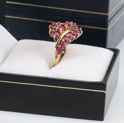 Lot 43 - A 9 ct Gold Ruby Crossover Ring