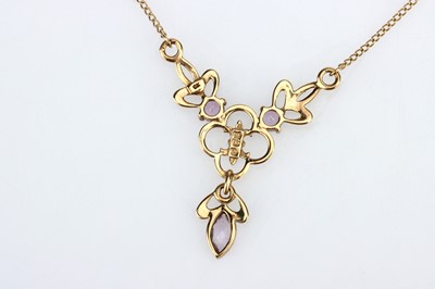 Lot 35 - A 9ct Amethyst Mouted Pendant on Chain