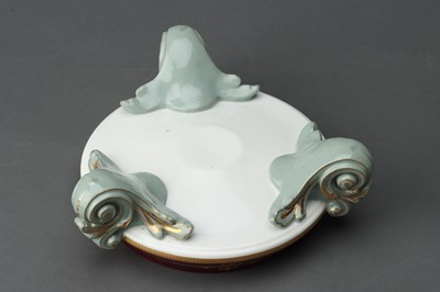 Lot 129 - A Fine Ceramic Leech Jar Display Base