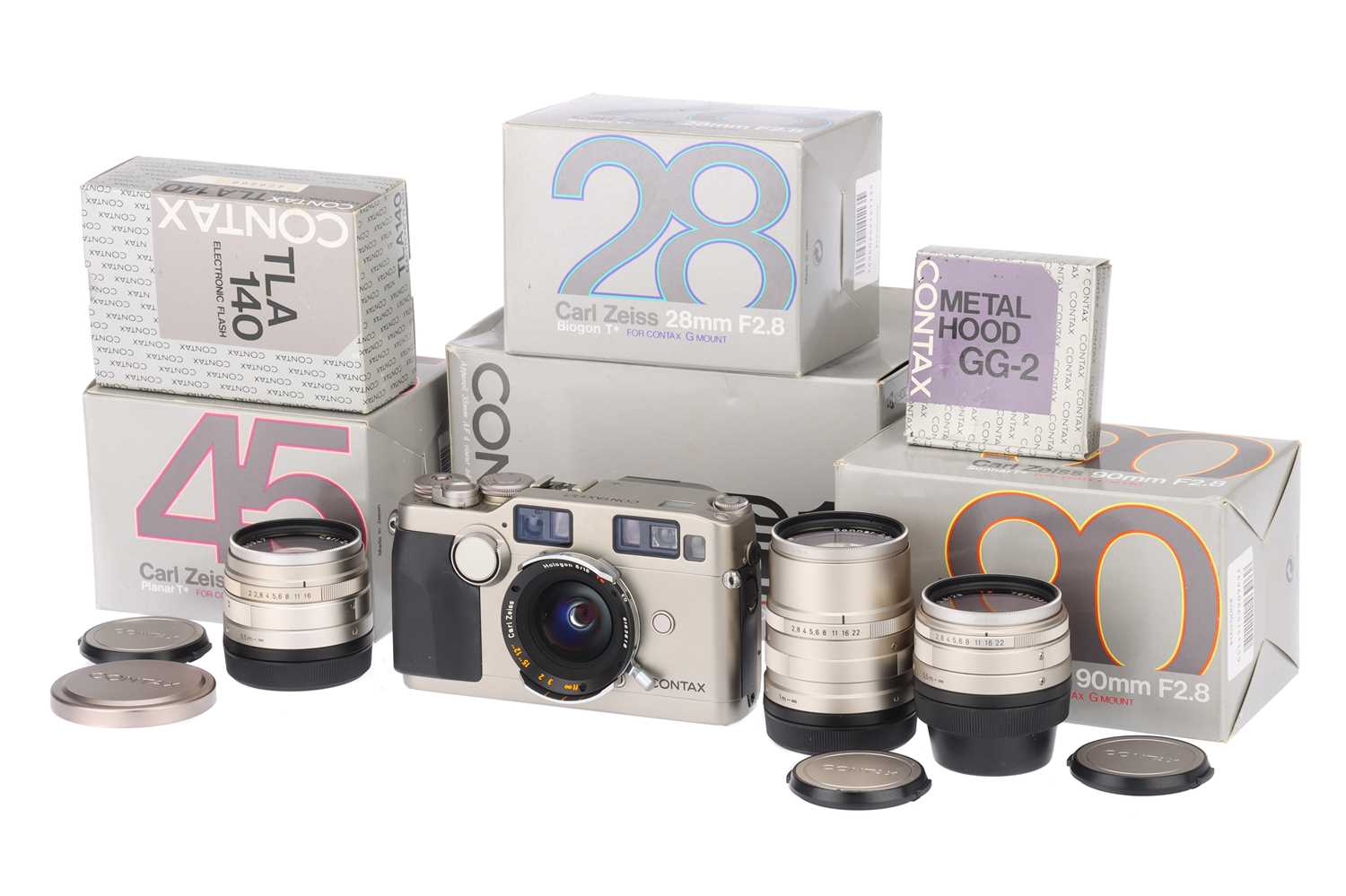 Lot 172 - A Contax G2 Rangefinder Outfit