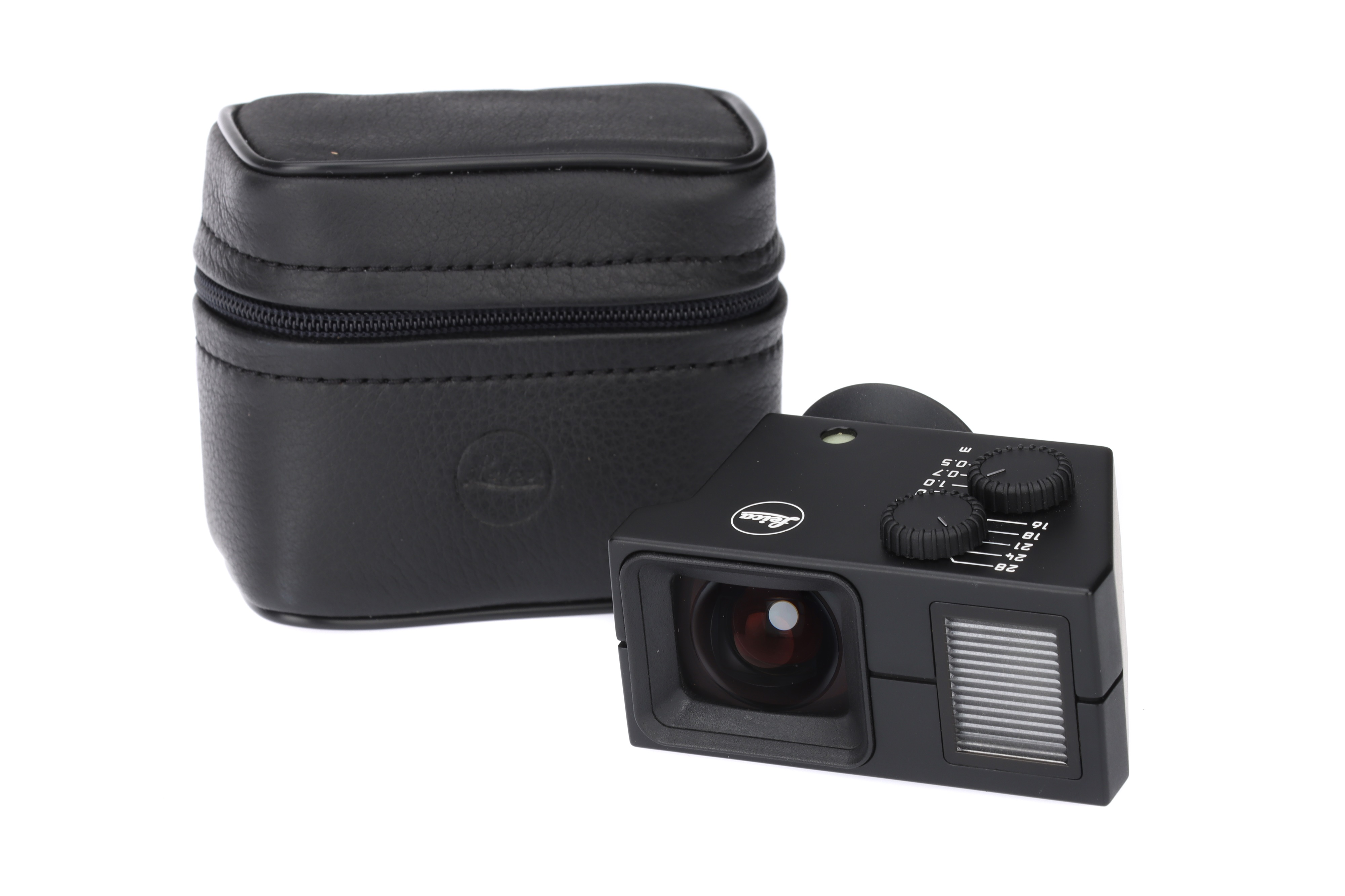 Lot 87 - A Leica Universal Wide-Angle Viewfinder M,