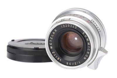 Lot 54 - A Leitz Summicron f/2 35mm Lens