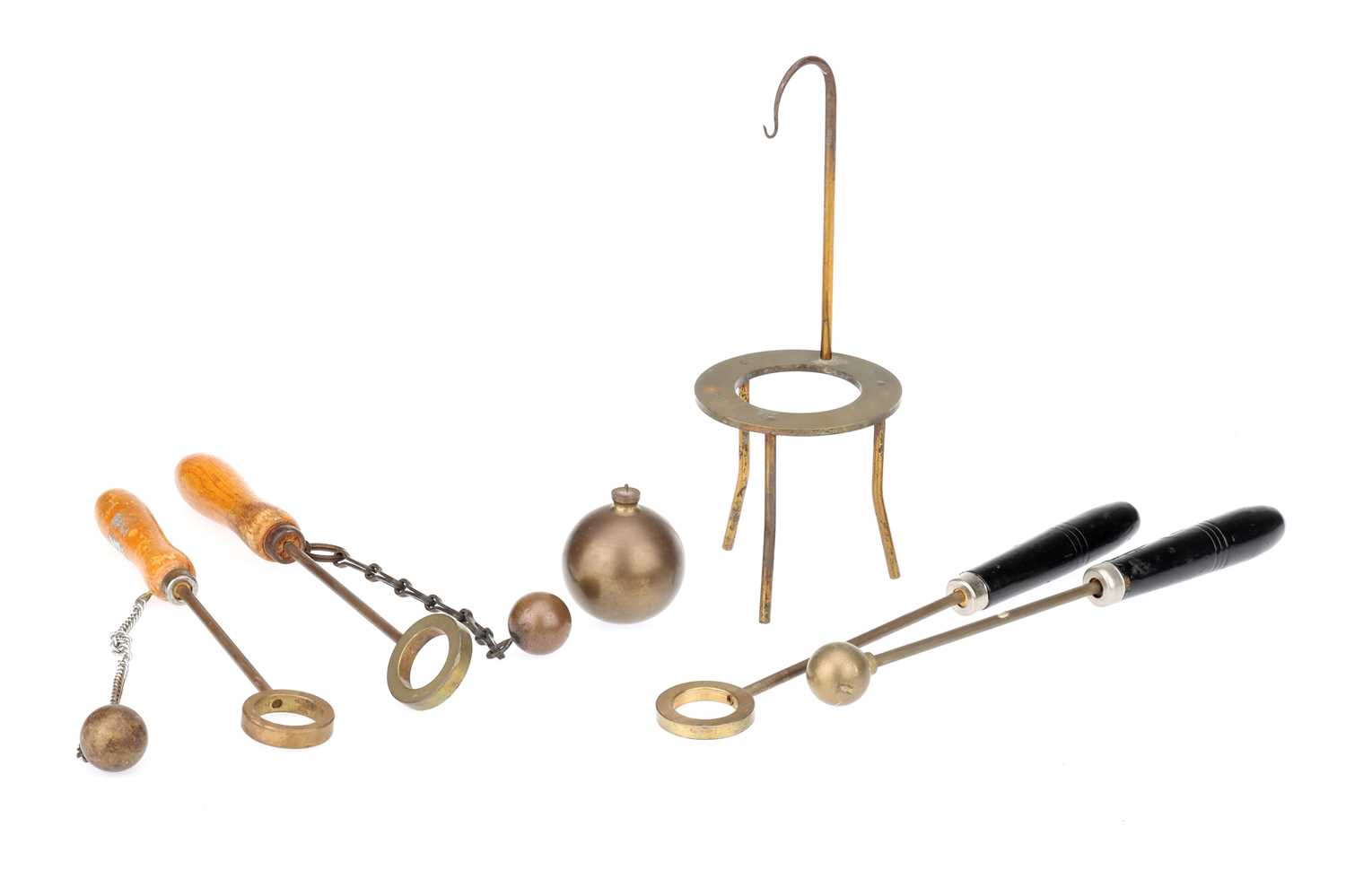 Lot 721 - A Collection of Heat Demonstration