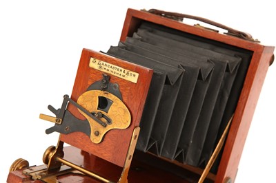 Lot 1329 - A J. Lancaster & Son 'The 1900 Patent le Merveilleux' Quarter Plate Mahogany Camera