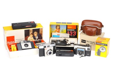 Lot 459 - Kodak Instamatic and Brownie Cameras