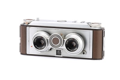 Lot 196 - An Iloca Stereograms IIa 35mm Stereo Camera