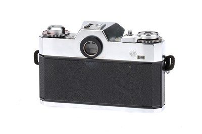 Lot 194 - A Zeiss Ikon Voigtlander Icarex 35S TM SLR Camera