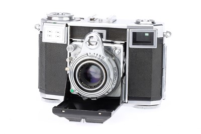 Lot 181 - A Zeiss Ikon Contessa 533/24 35mm Rangefinder Camera