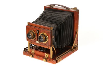 Lot 1352 - An Unmarked Half Plate Stereo Mahogany Field Camera