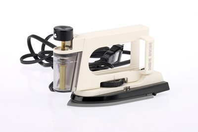 Lot 897 - A Sanyo Travel Iron