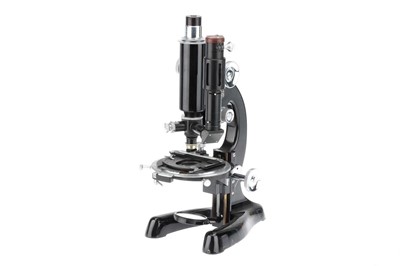 Lot 697 - A Classic Beck Metallurgical Microscope