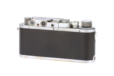 Lot 42 - A Leitz Leica IIIa Rangefinder Camera