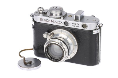 Lot 253 - An Ensign Multex Model 0 Rangefinder Camera