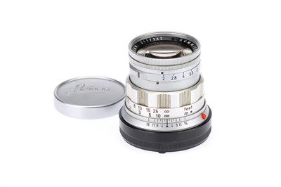 Lot 24 - A Leitz Summicron f/2 50mm Lens