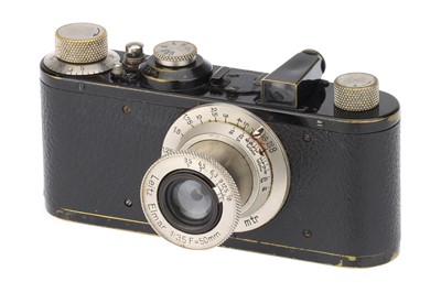 Lot 1 - A Leica Ic Camera Outfit