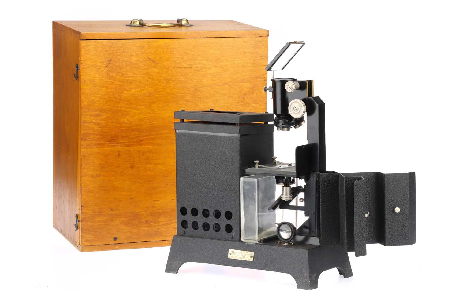 Lot 780 - A Microscope Projector,