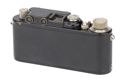Lot 4 - A Leica II Rangefinder Camera