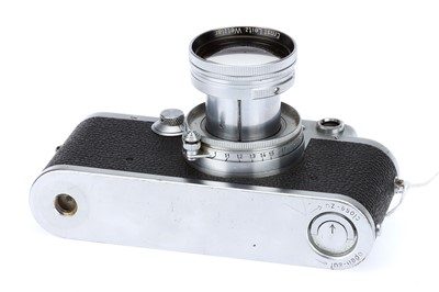 Lot 48 - A Leica IIIf Rangefinder Camera