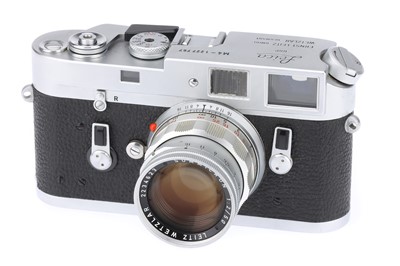 Lot 6 - A Leica M4 Rangefinder Camera