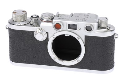 Lot 52 - A Leica IIIf Rangefinder Camera Body