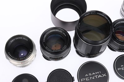 Lot 517 - A Selection of Camera Lenses