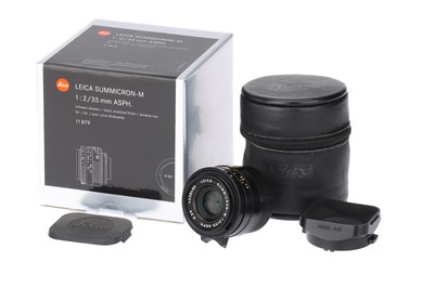 Lot 136 - A Leitz Summicron-M ASPH. f/2 35mm Lens