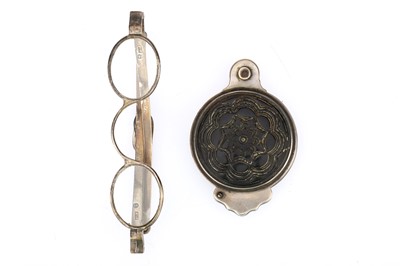 Lot 15 - A Pair of Georgian Silver Spectacle and Magnifying Glass