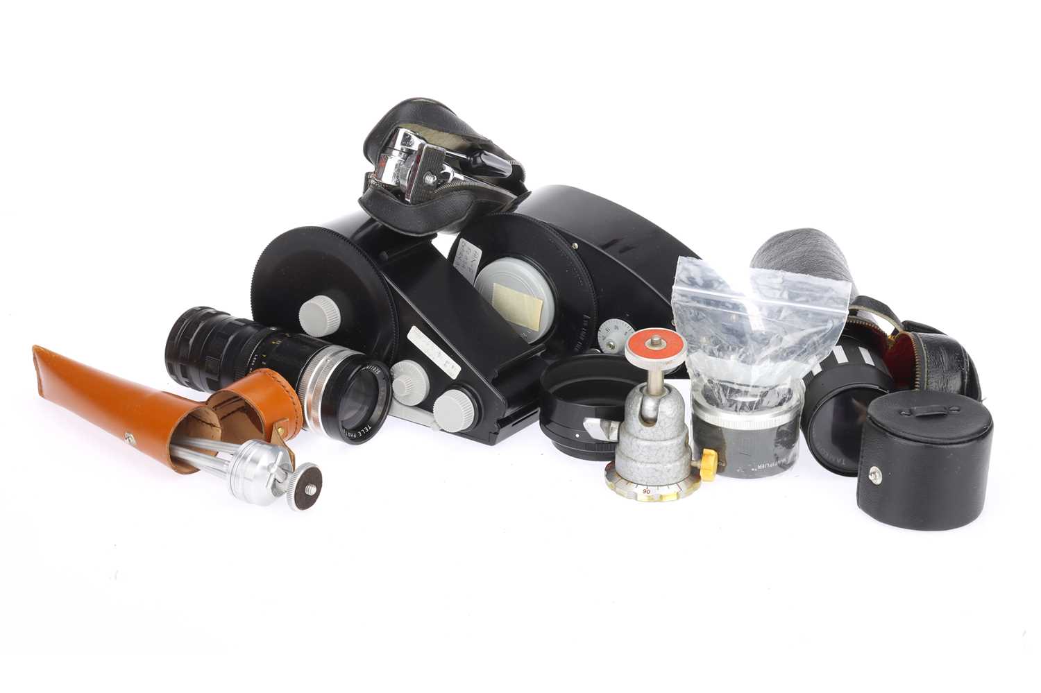 Lot 586 A Mixed Selection of Lenses & Darkroom Items,