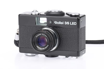 Lot 218 - A Rollei 35 LED Compact 35mm Camera